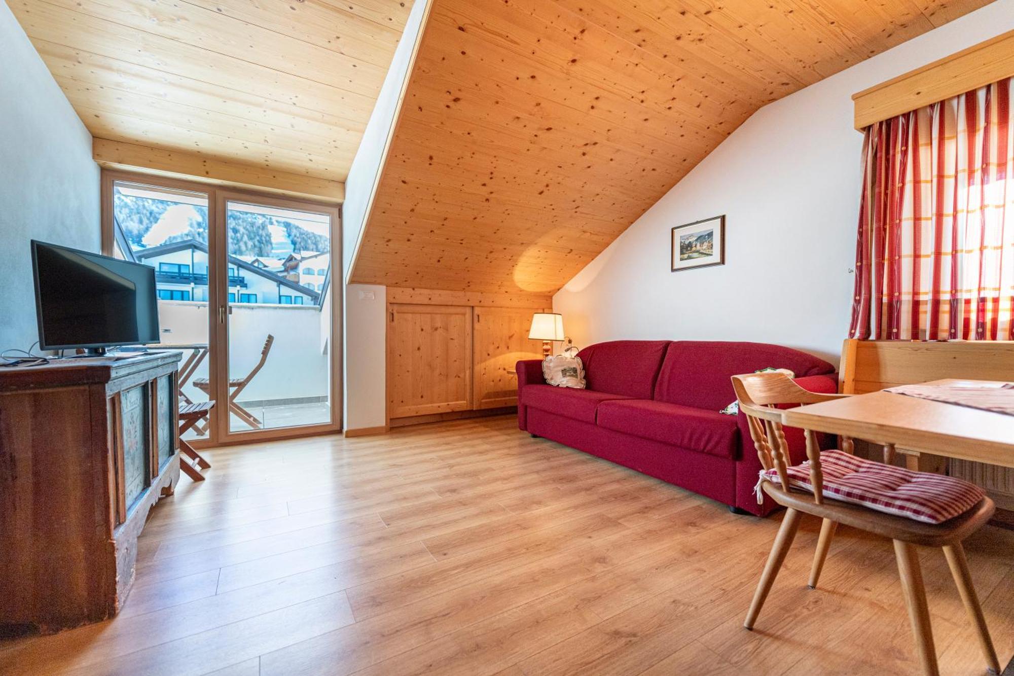 Week End Senoner Apartment Selva di Val Gardena Bagian luar foto
